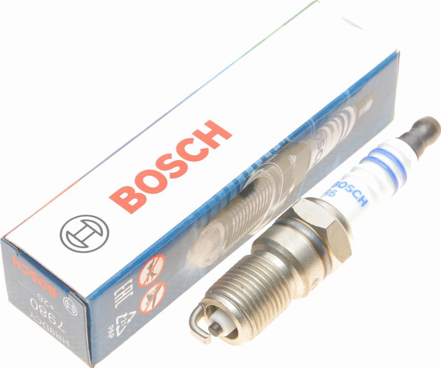 BOSCH 0 242 225 623 - Uždegimo žvakė autoreka.lt